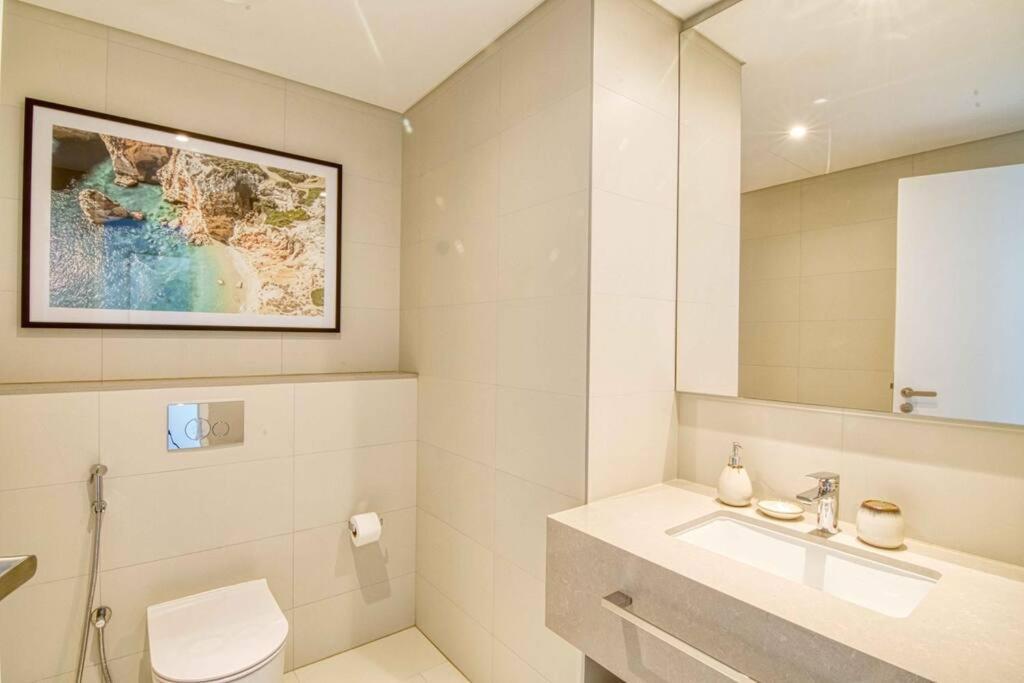 Stunning 2br With Sea And Ain View At Jbr Apartment