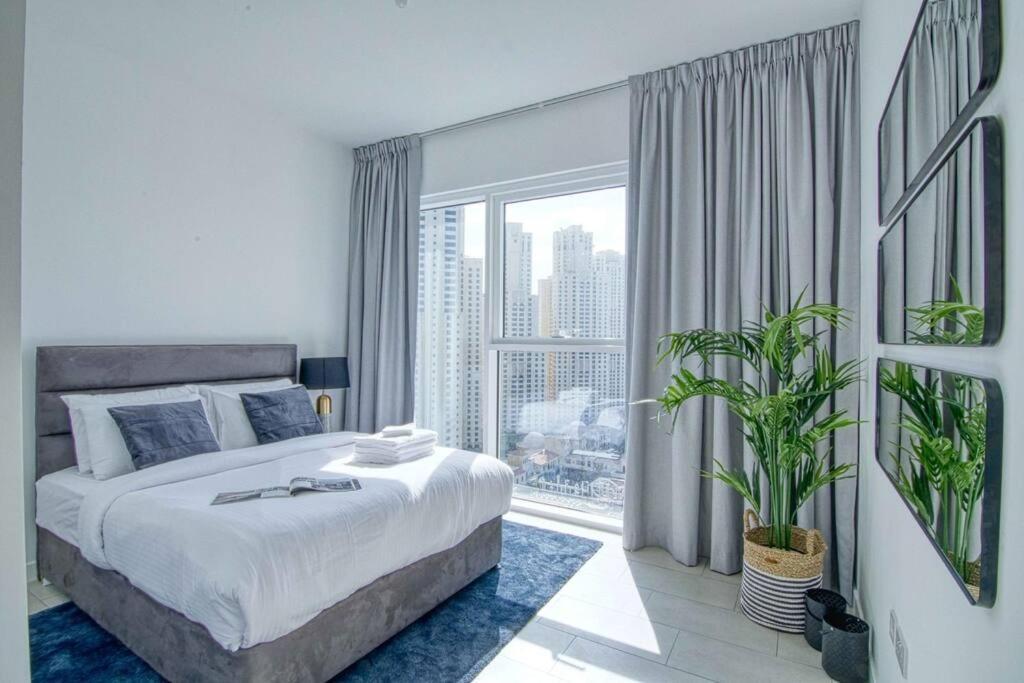 Stunning 2br With Sea And Ain View At Jbr Dubai