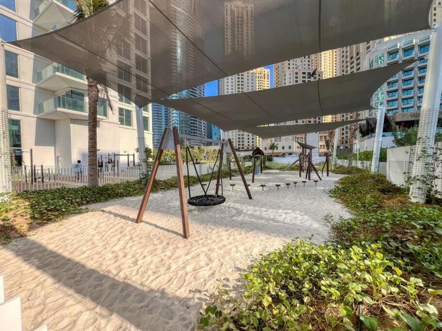 Stunning 2br With Sea And Ain View At Jbr Dubai