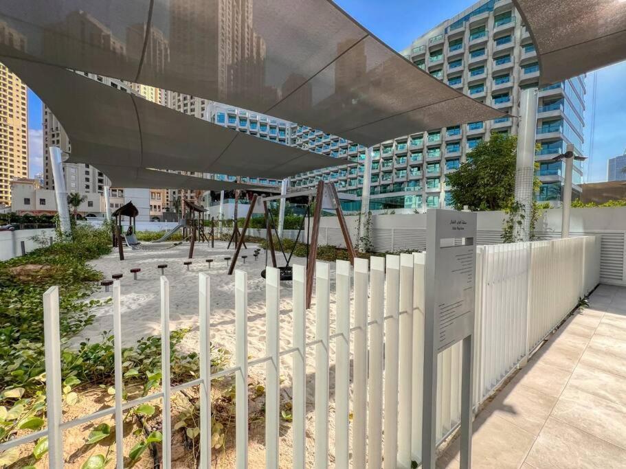 Stunning 2br With Sea And Ain View At Jbr Apartment *
