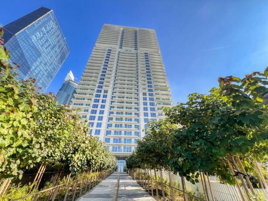 Stunning 2br With Sea And Ain View At Jbr Apartment *